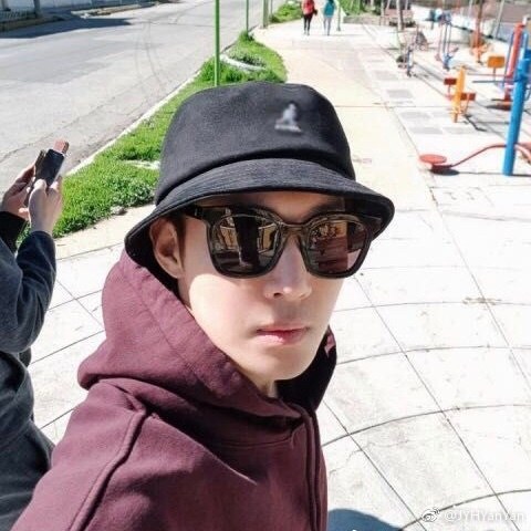(selfie by the streets of Bolivia! 2018.02.19 (2