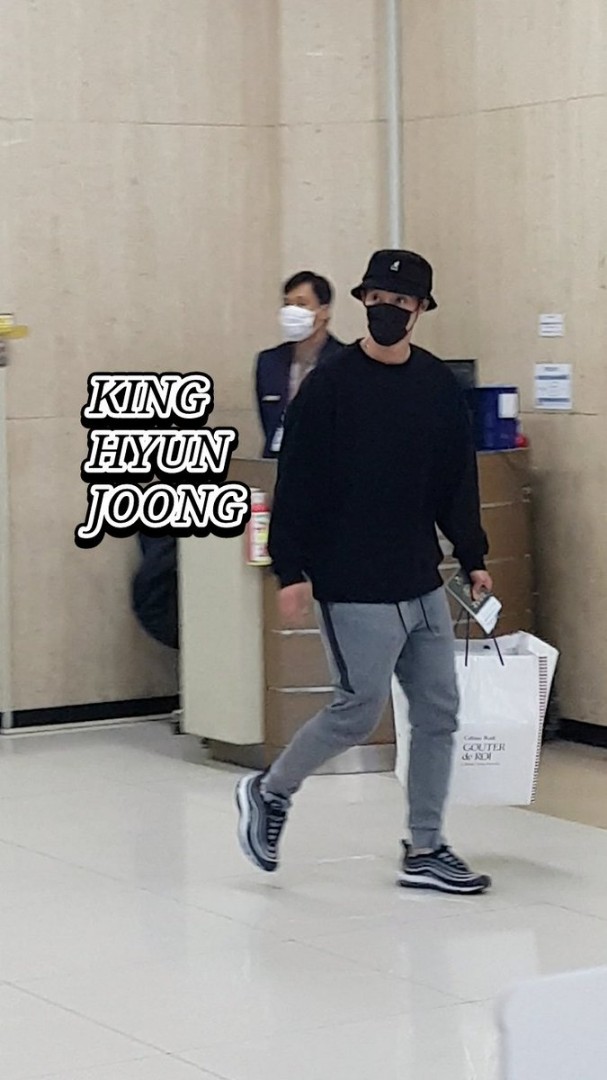 (KHJ arrived at Gimpo Airport (5
