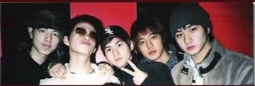 (KHJ Pictures with his friends taking on January 2012 (3