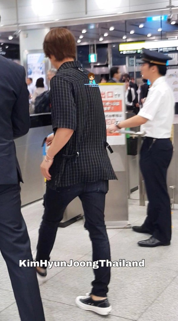 (KHJ arrive at Osaka 18.06.08 (2